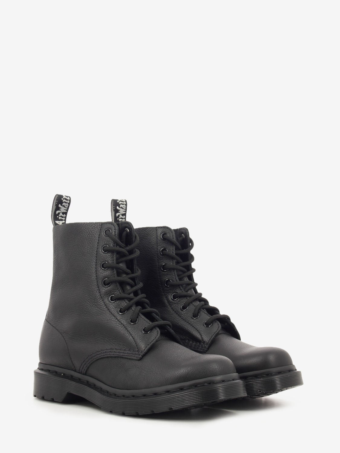 1460 Pascal Mono black