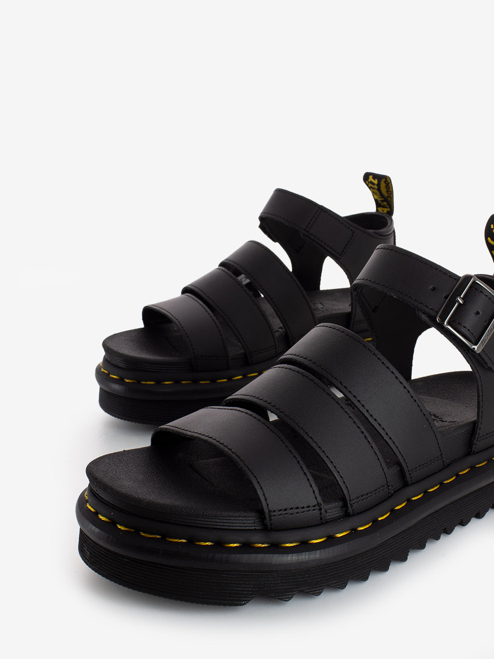 Blaire Hydro black sandals