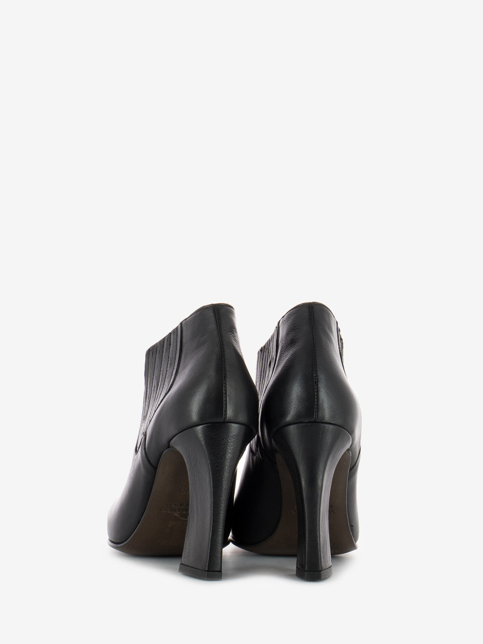 Tronchetti bassi con tacco in pelle nero