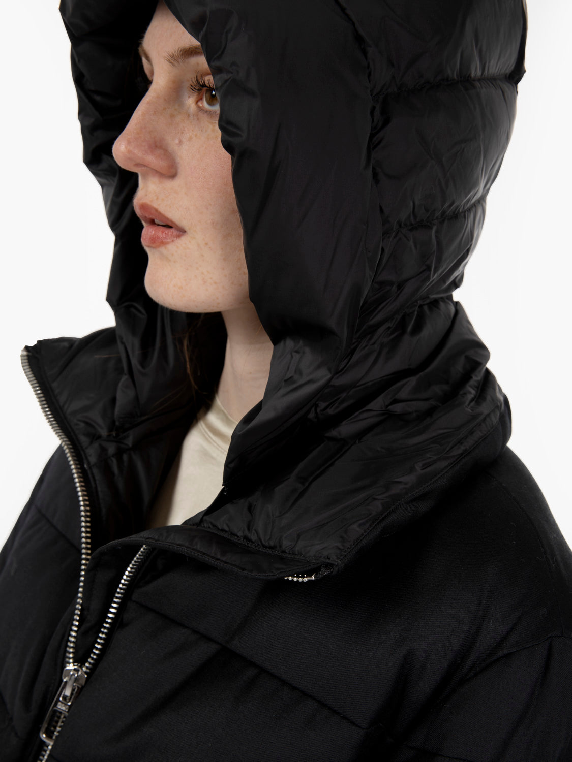 Piumino corto in lana Lora nero