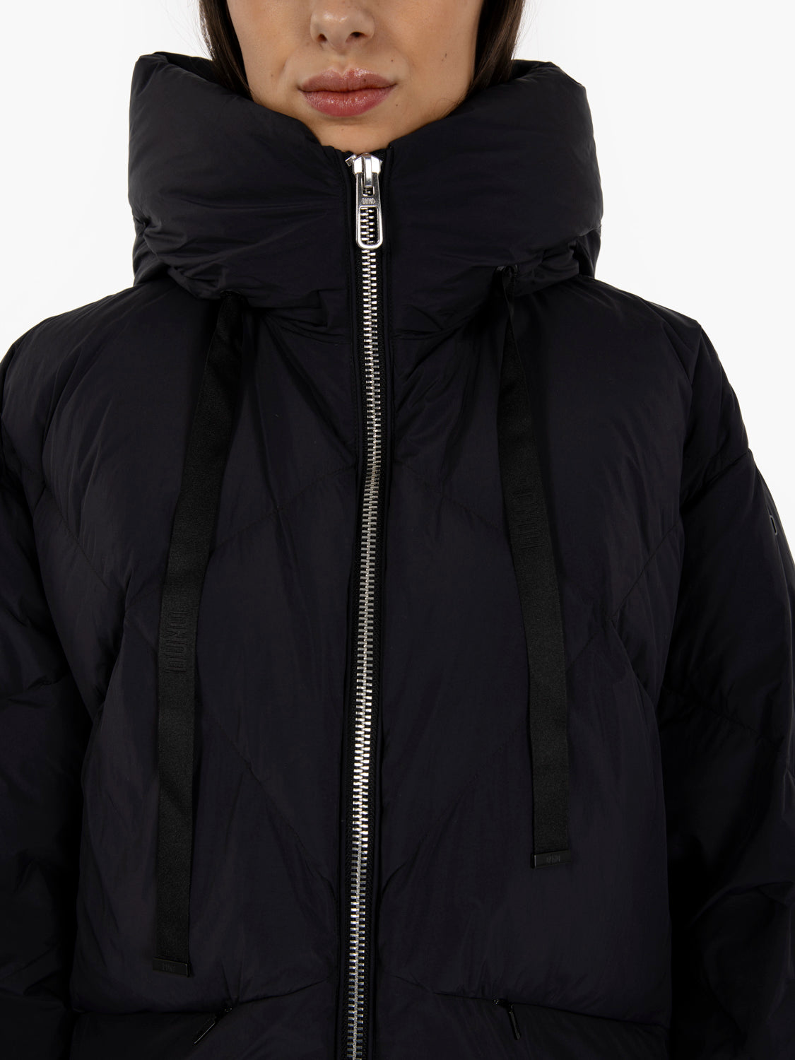 Peggie Oversized Black Short Down Jacket