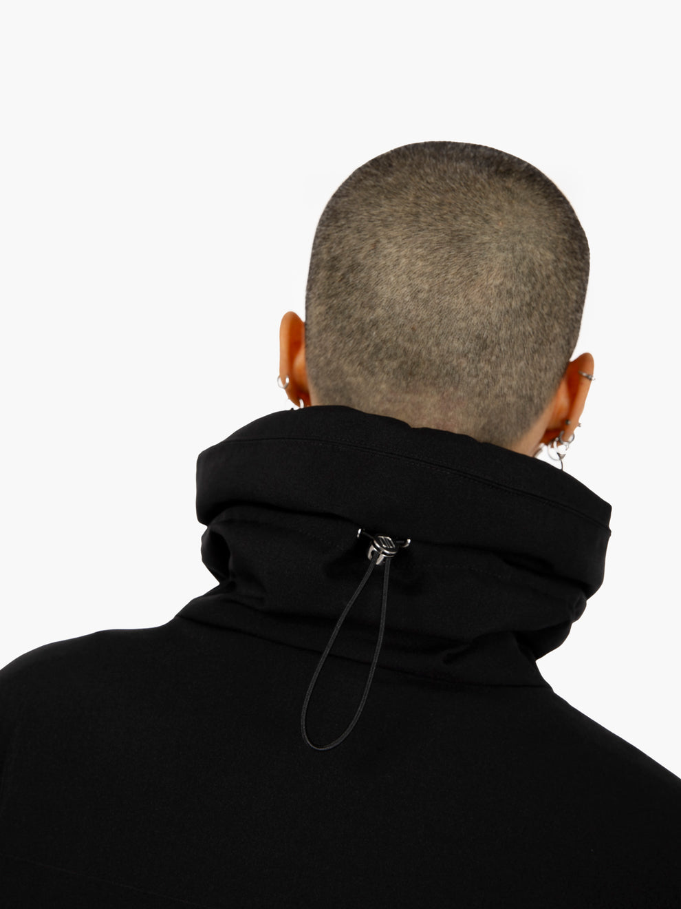 Melody down jacket with black high collar