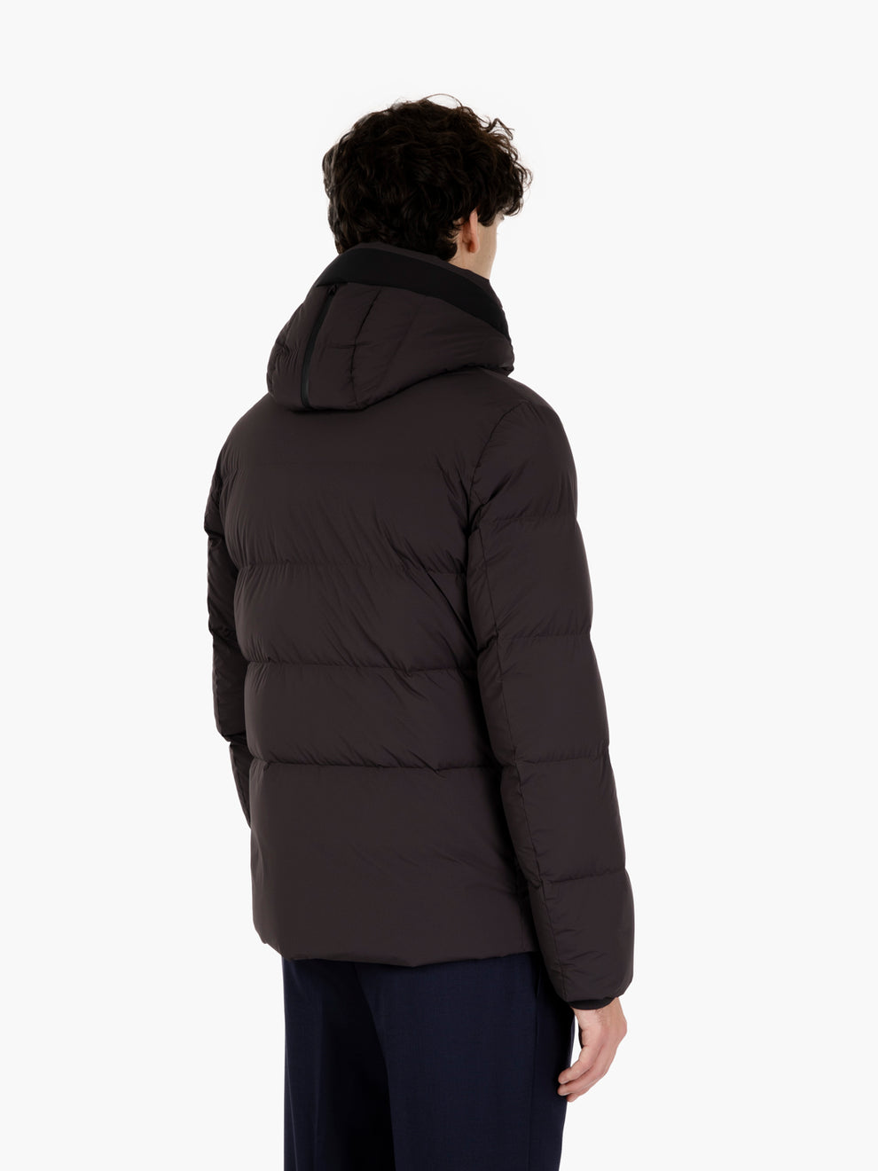 Piumino packable trapuntato con cappuccio marrone