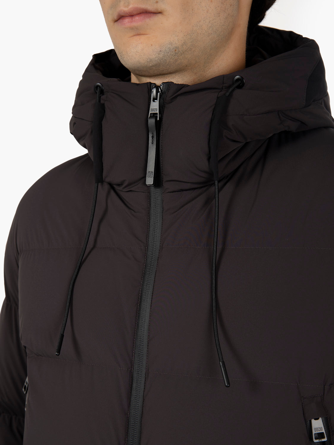 Piumino packable trapuntato con cappuccio marrone
