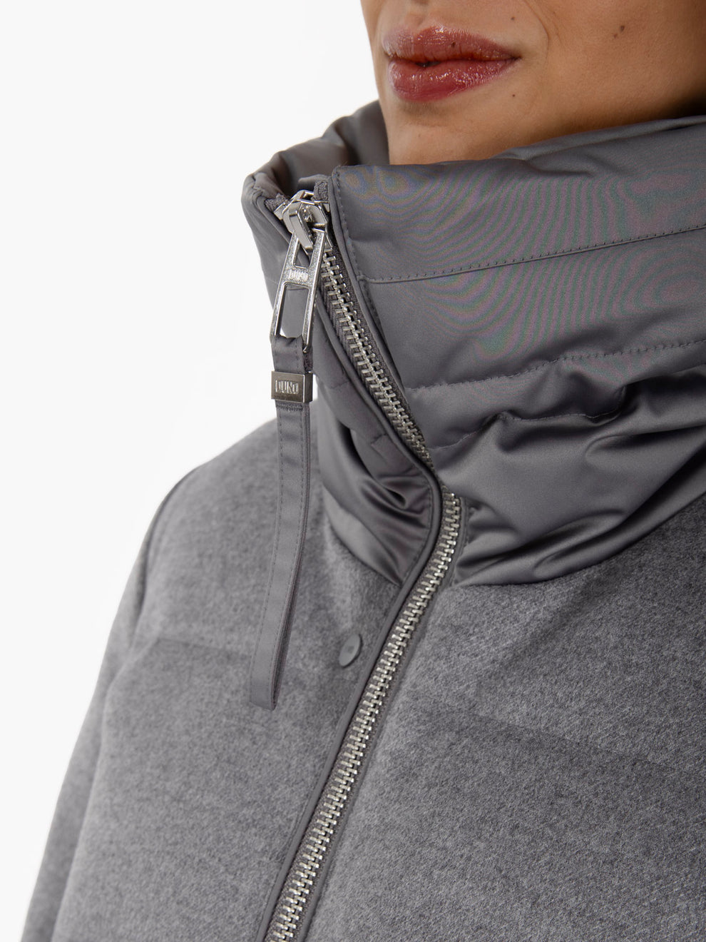 Adriel quilted down jacket in grey