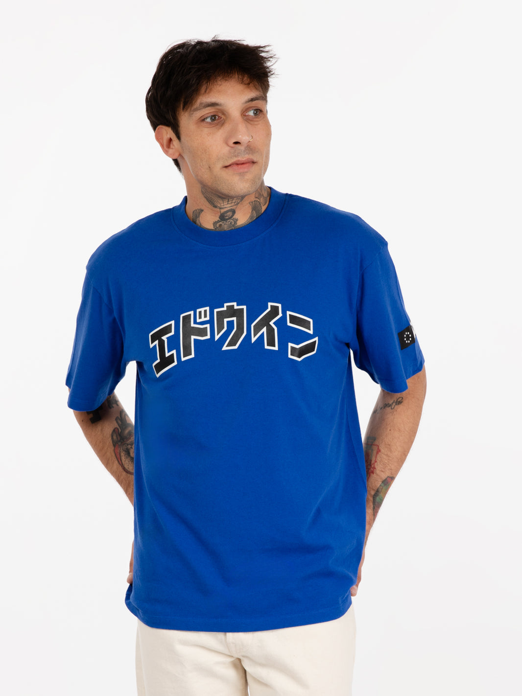 T-shirt Katakana stampa blu