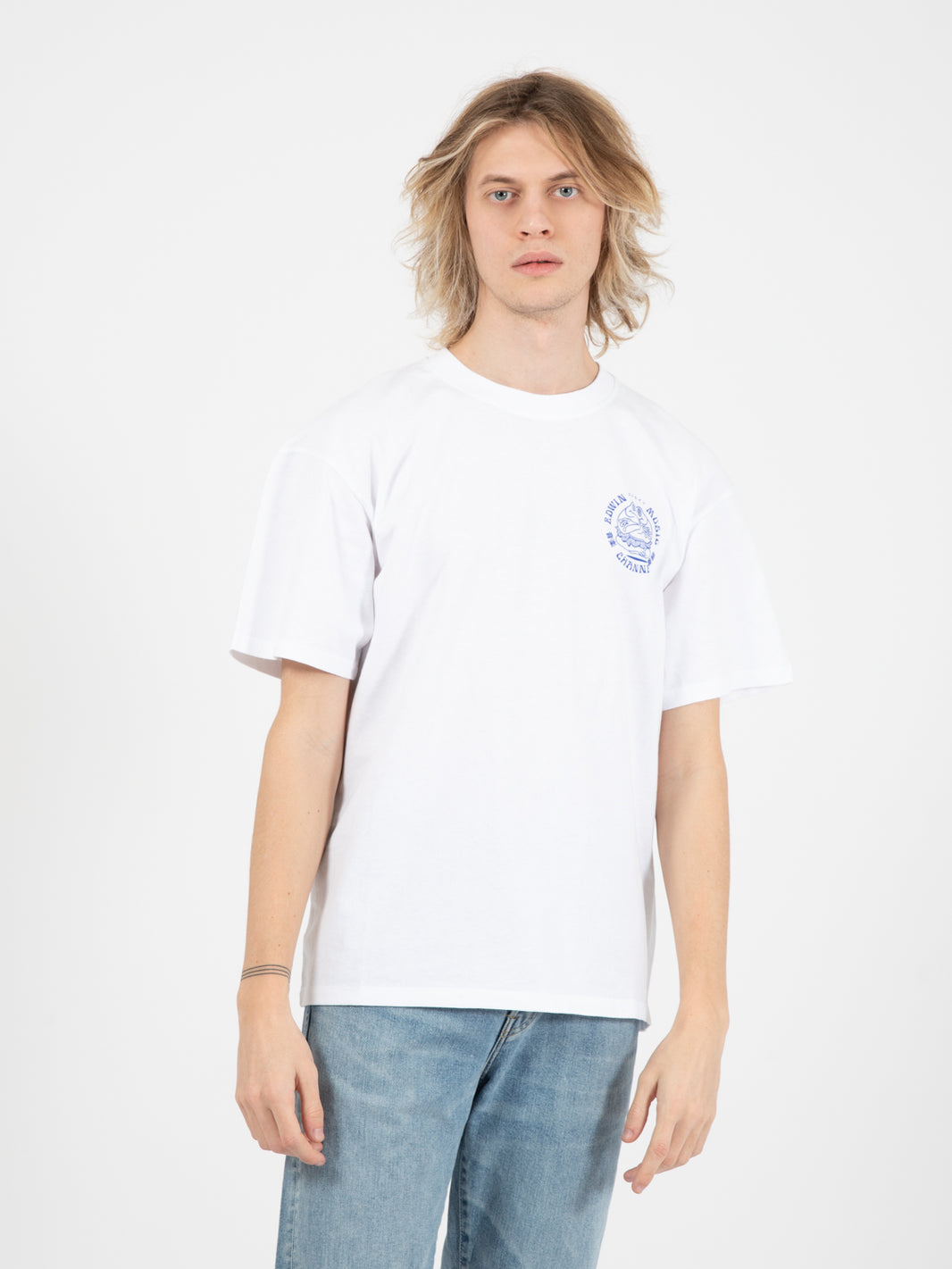 T-shirt music channel white