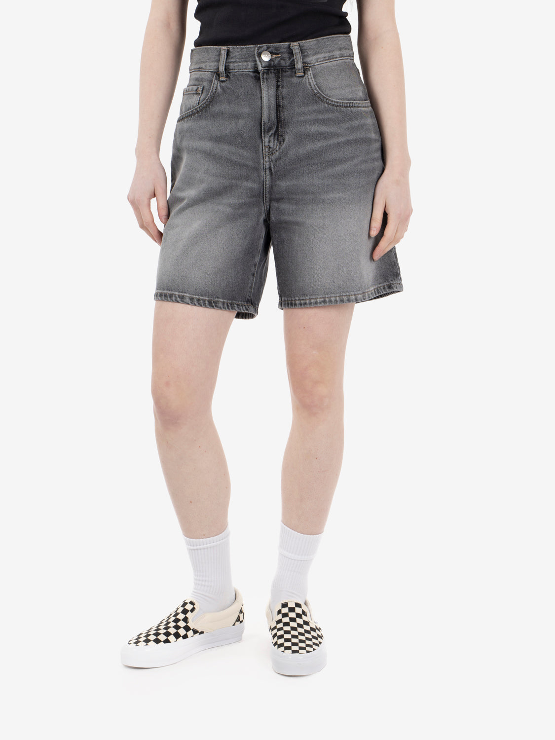 W' Cleo short moonstone wash