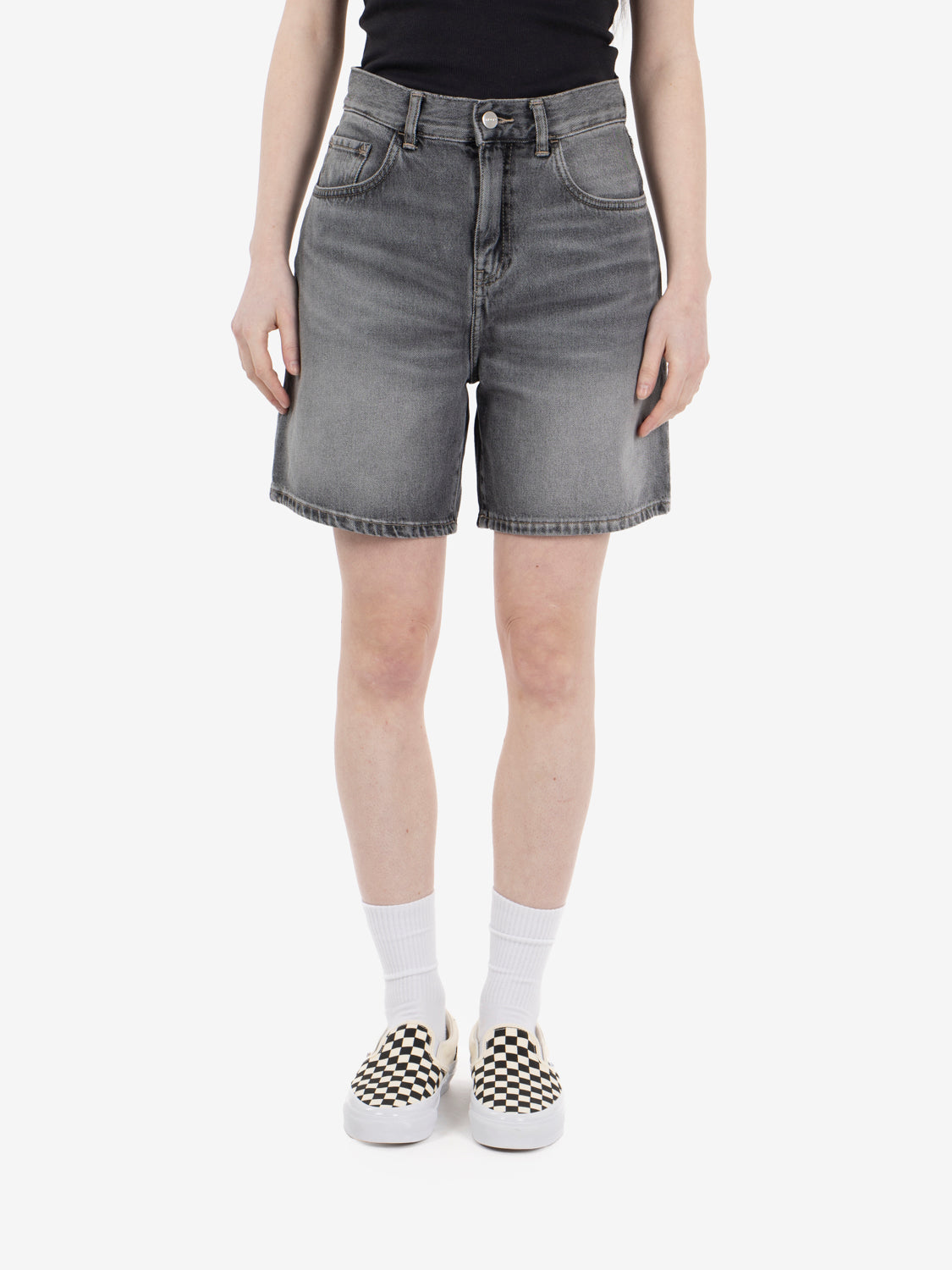 W' Cleo short moonstone wash