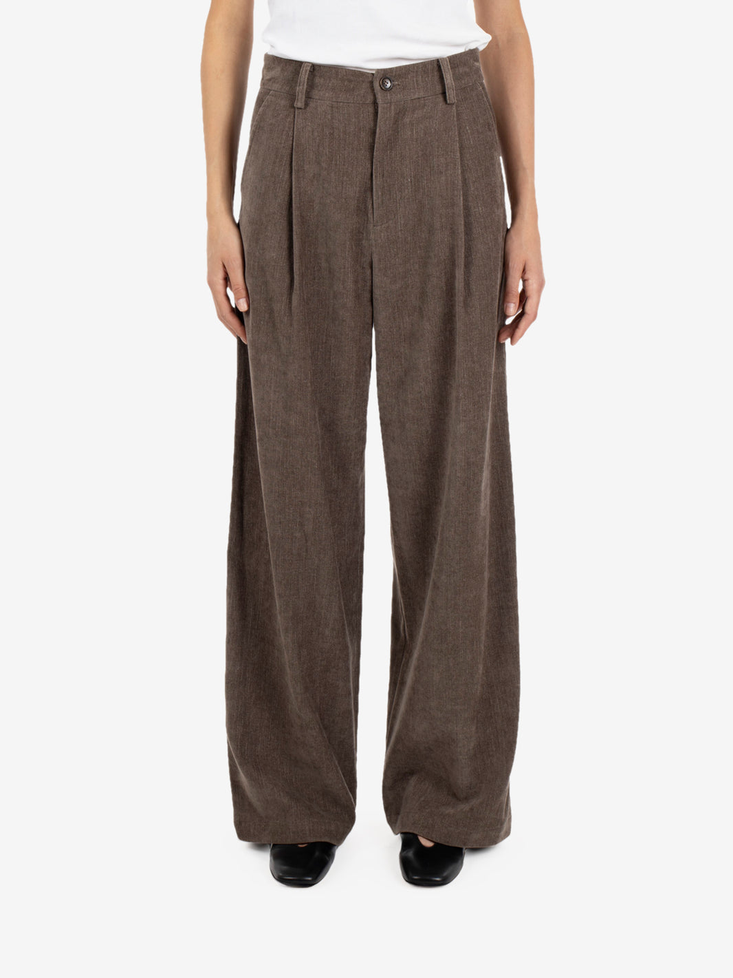 Mud-colored corduroy trousers