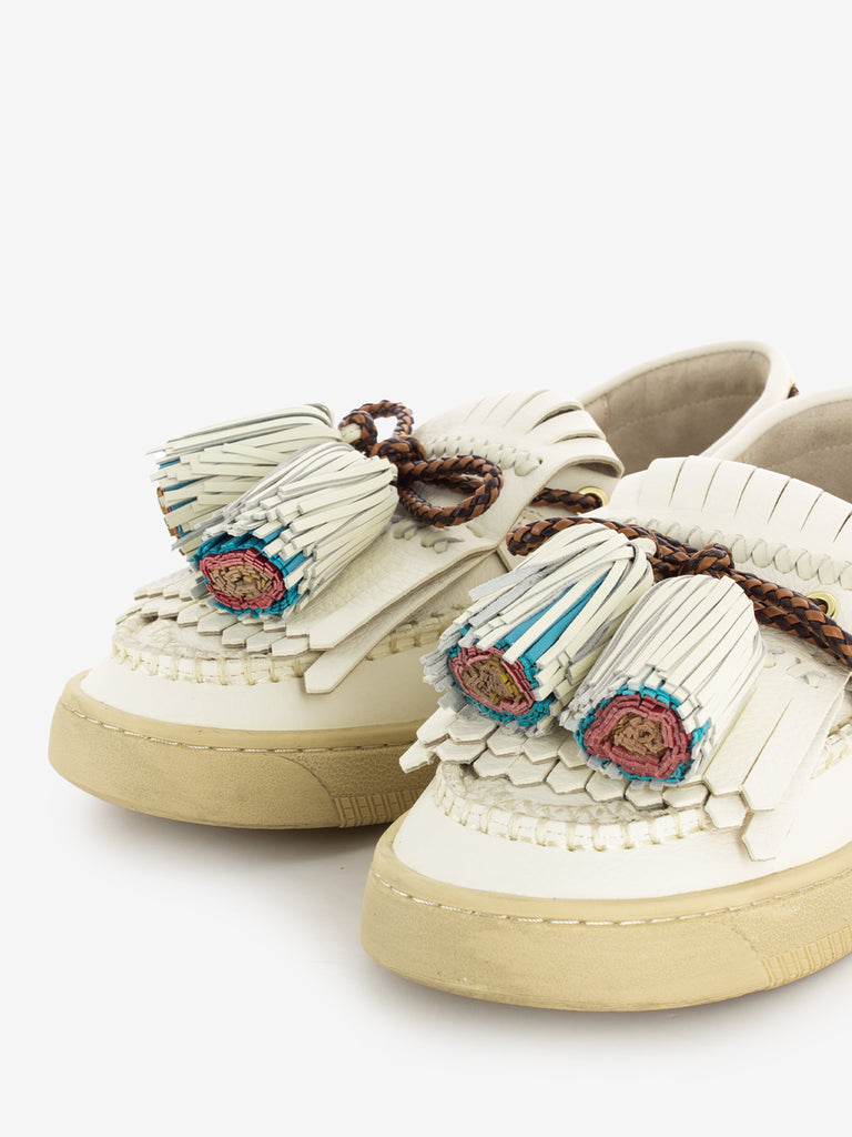 ELENA IACHI - Mocassini con frange e nappe bianco / multicolor