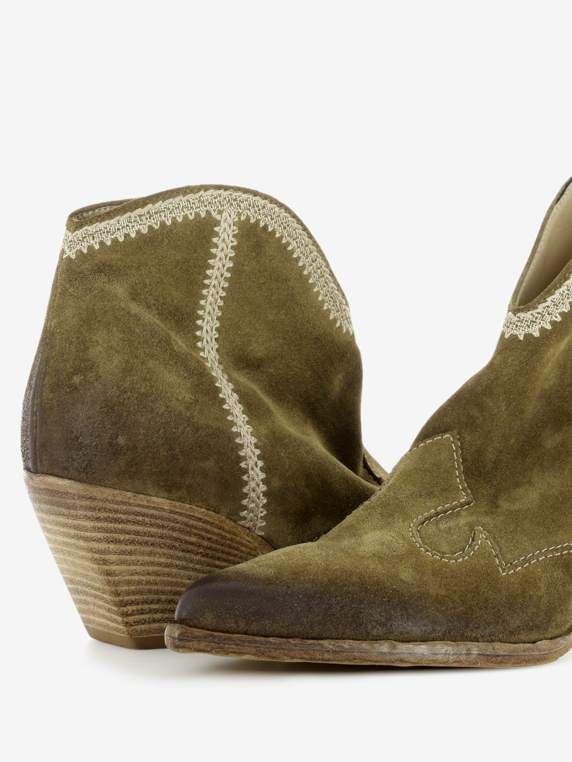 Brown suede Western ankle boot