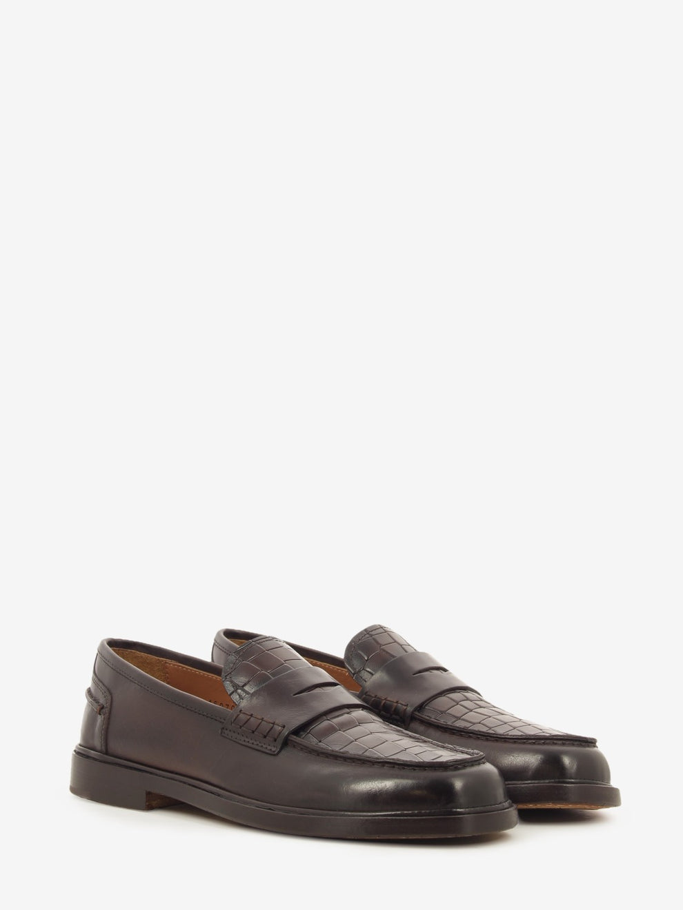 Dark brown crocodile-effect leather loafer