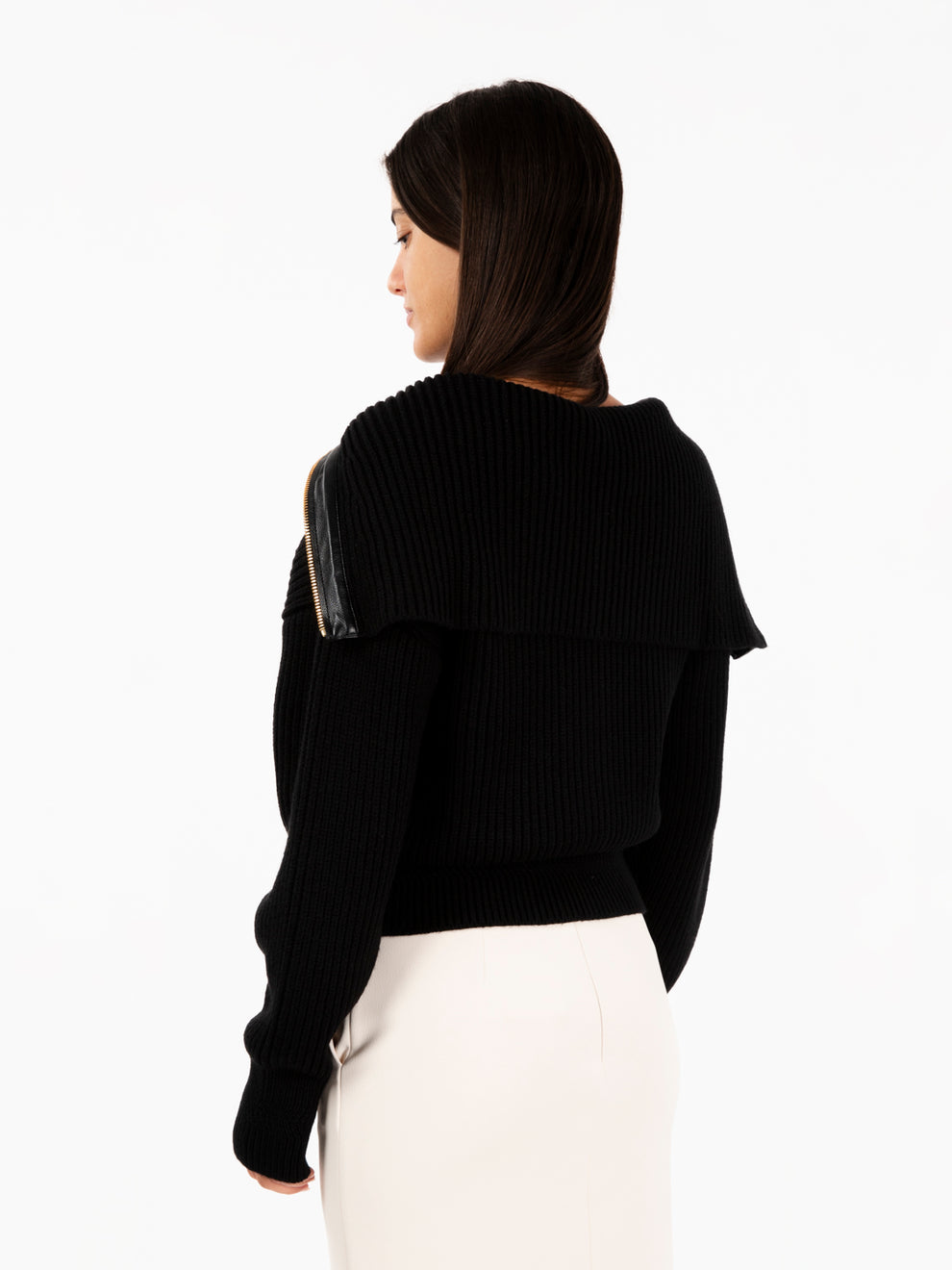 Cardigan in lana costa inglese con maxi zip nero