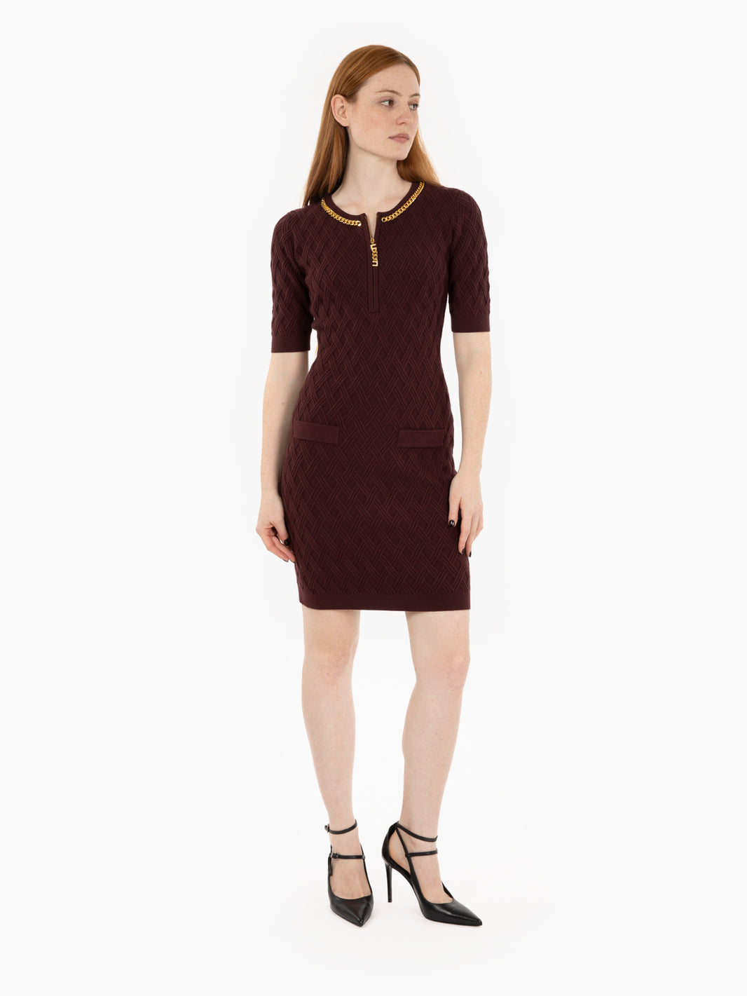 Mini abito in maglia a rombi merlot