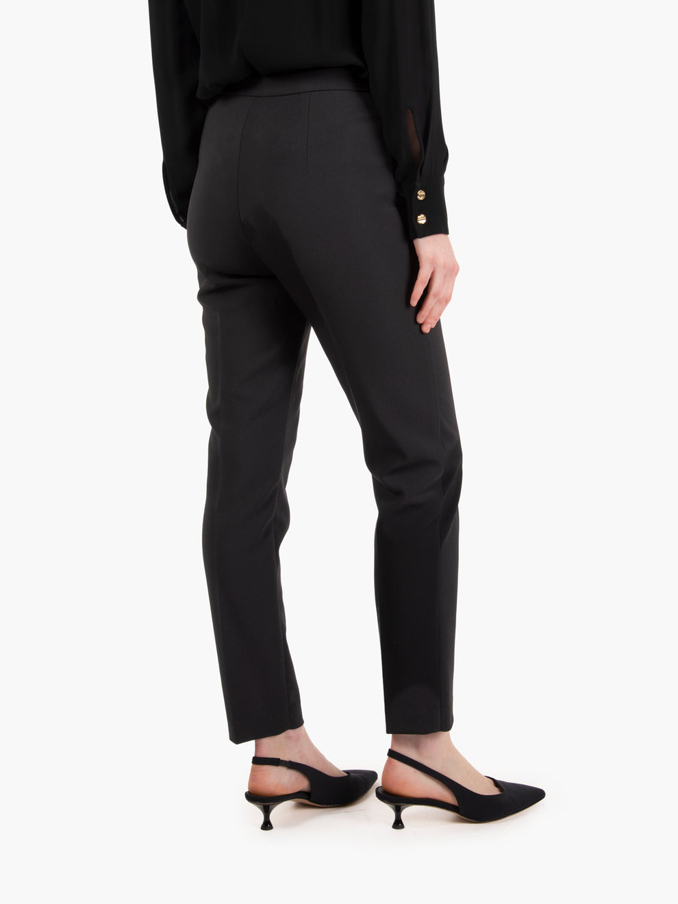 Pantaloni slim in crêpe con placca logo nero