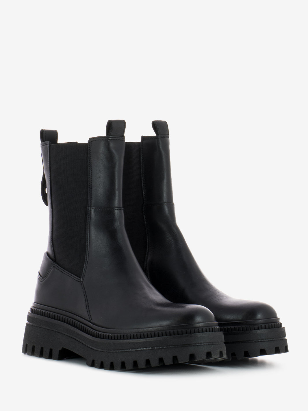 Chelsea boots with black tank sole