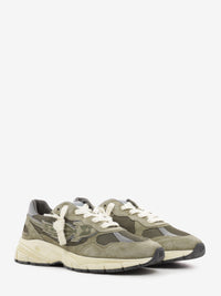 Run Rocket 1 snaekers truffle / silver