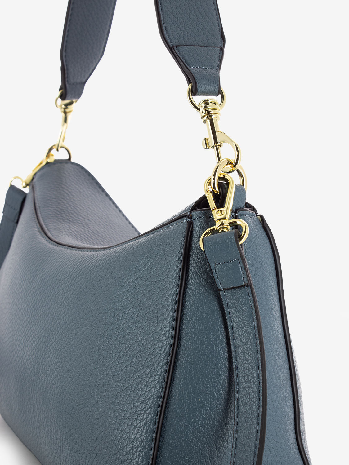 Hobo Tiffany blue