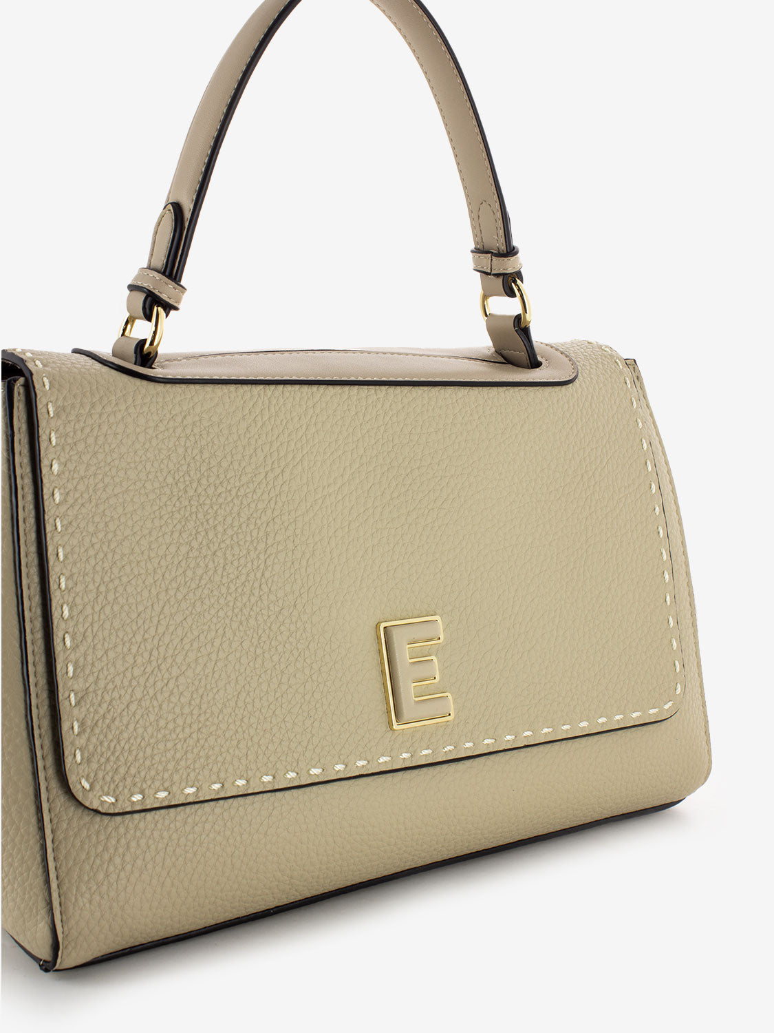 Small flap Eba sand