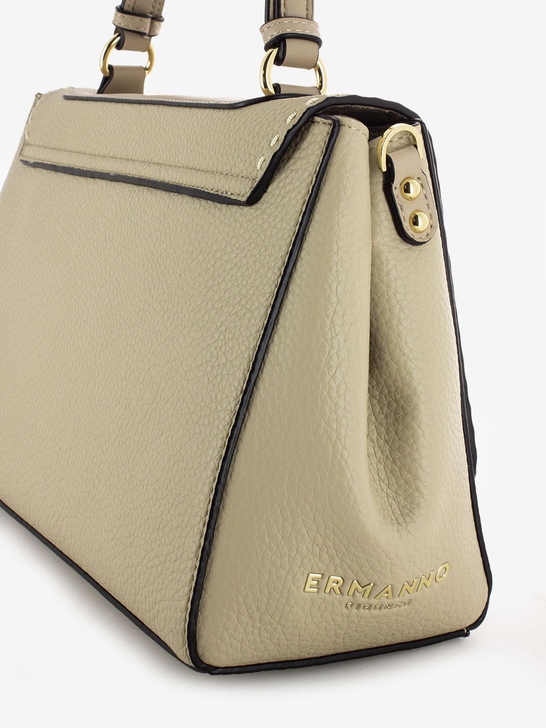 Small flap Eba sand