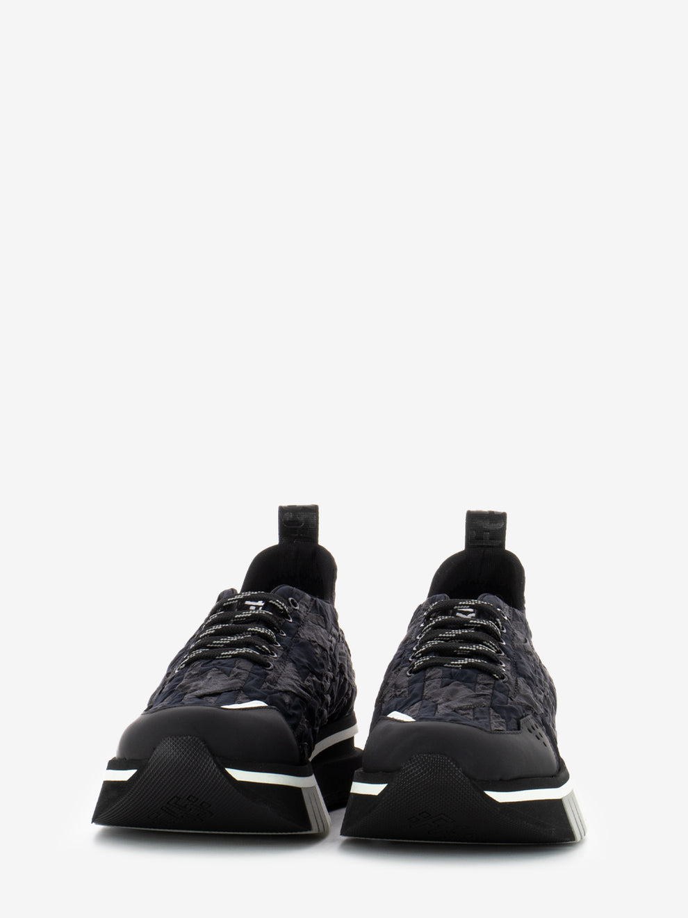 Sneakers F65 gunnar nere