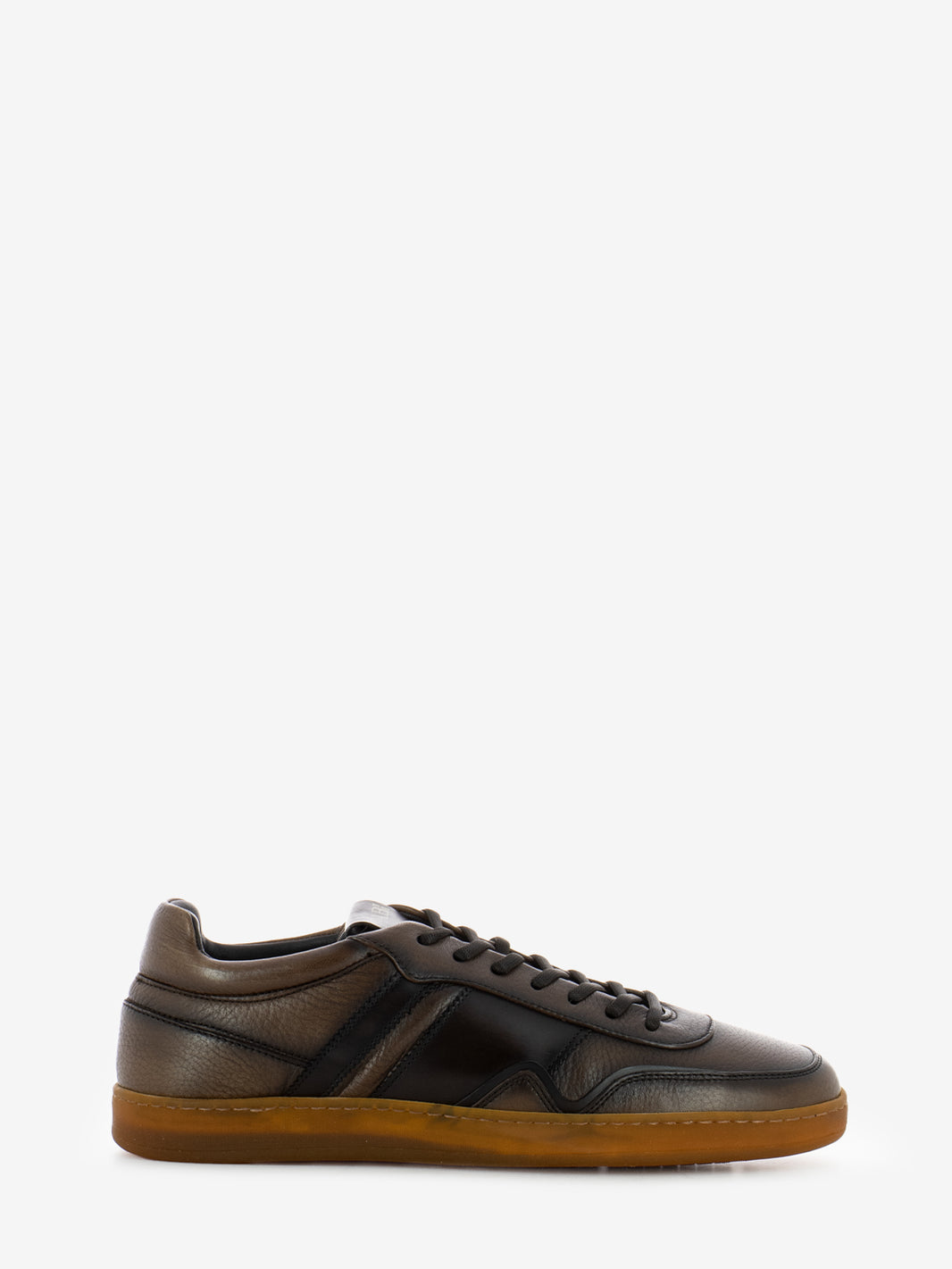 Brown distressed leather sneakers
