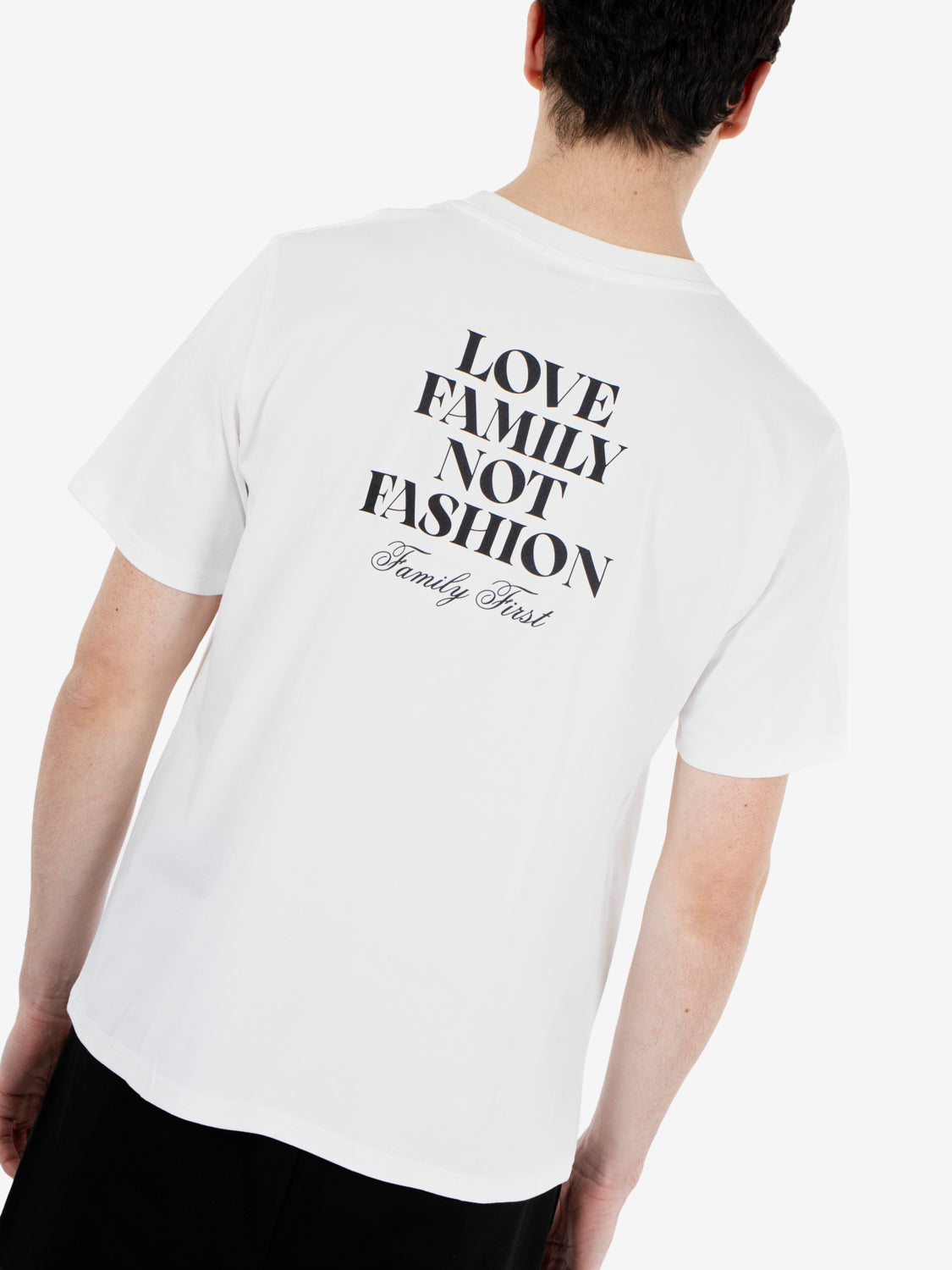 T-Shirt Love Family Not Fashion white