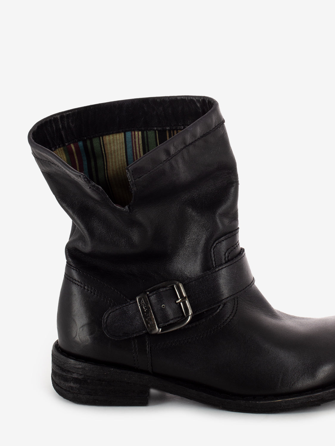Stivale basso Lavado black