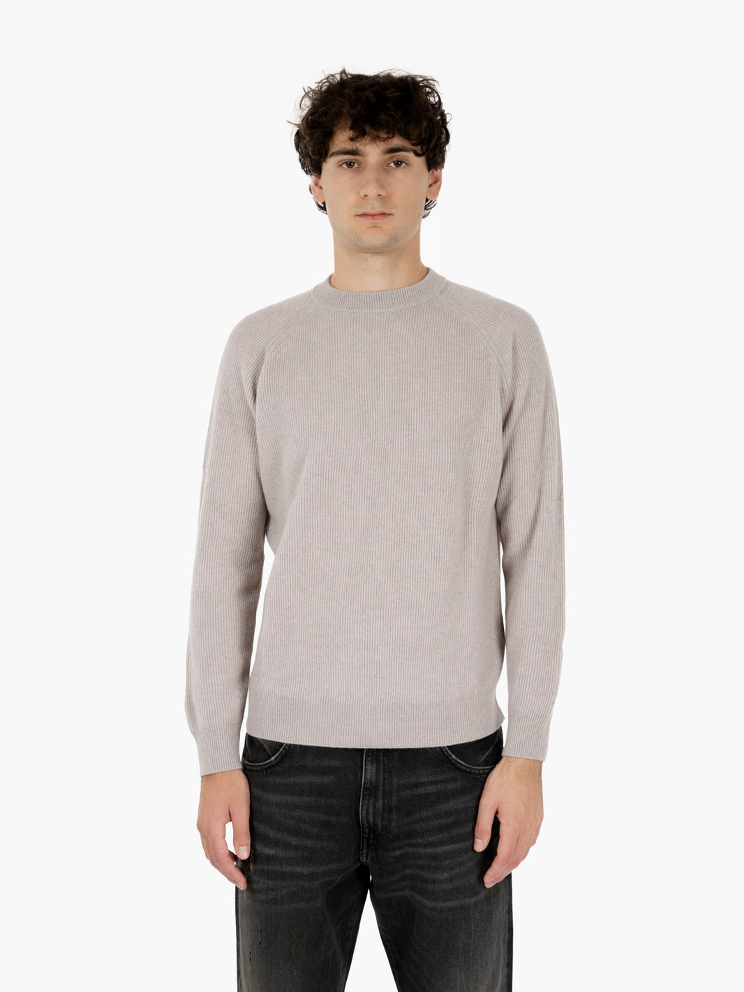 Maglione girocollo spalle raglan pomice