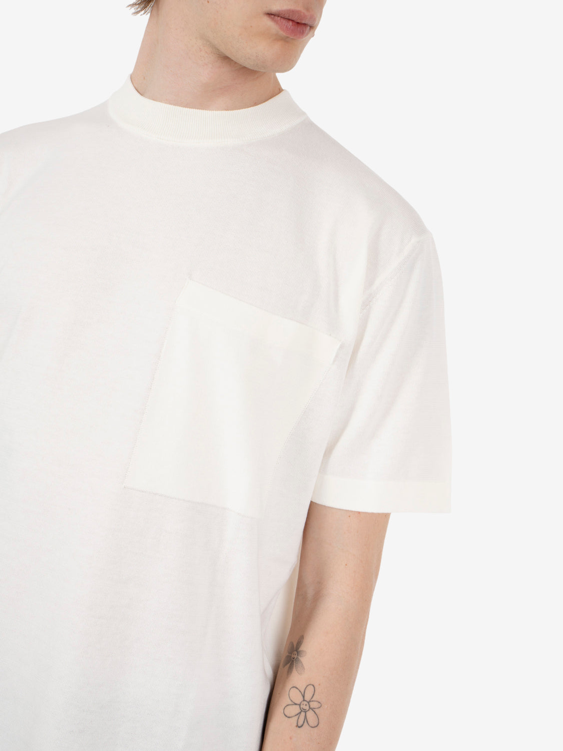 Crew neck oversized milk t-shirt