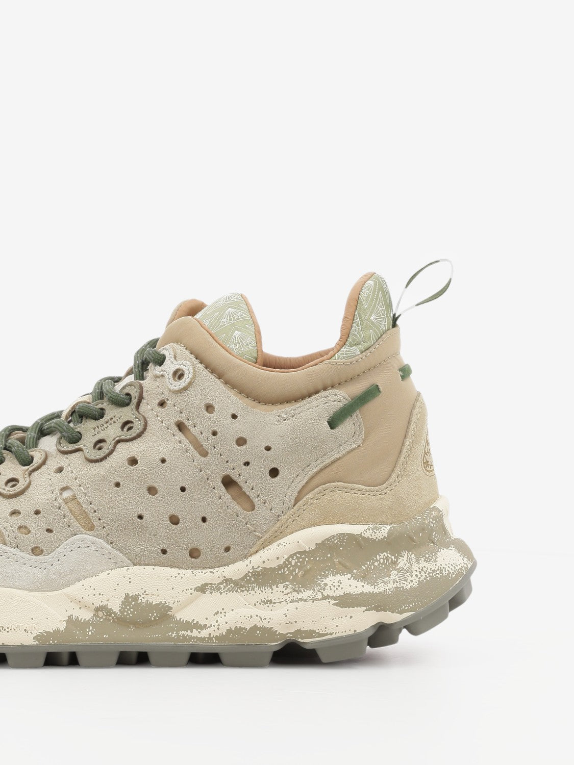 Mustard Walnut sand / taupe / army