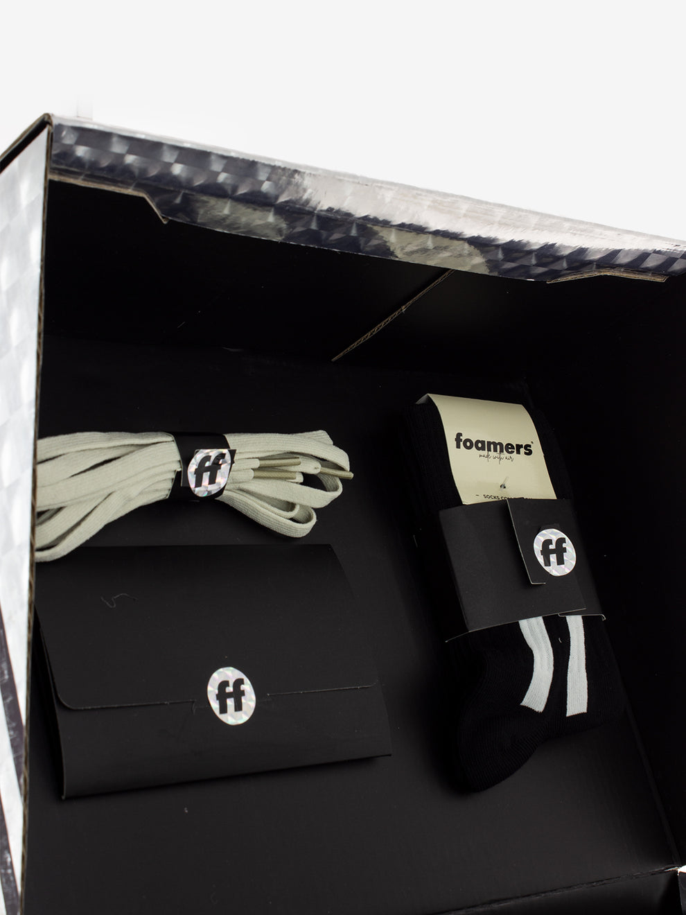 Sneakers in gomma EVA white / black