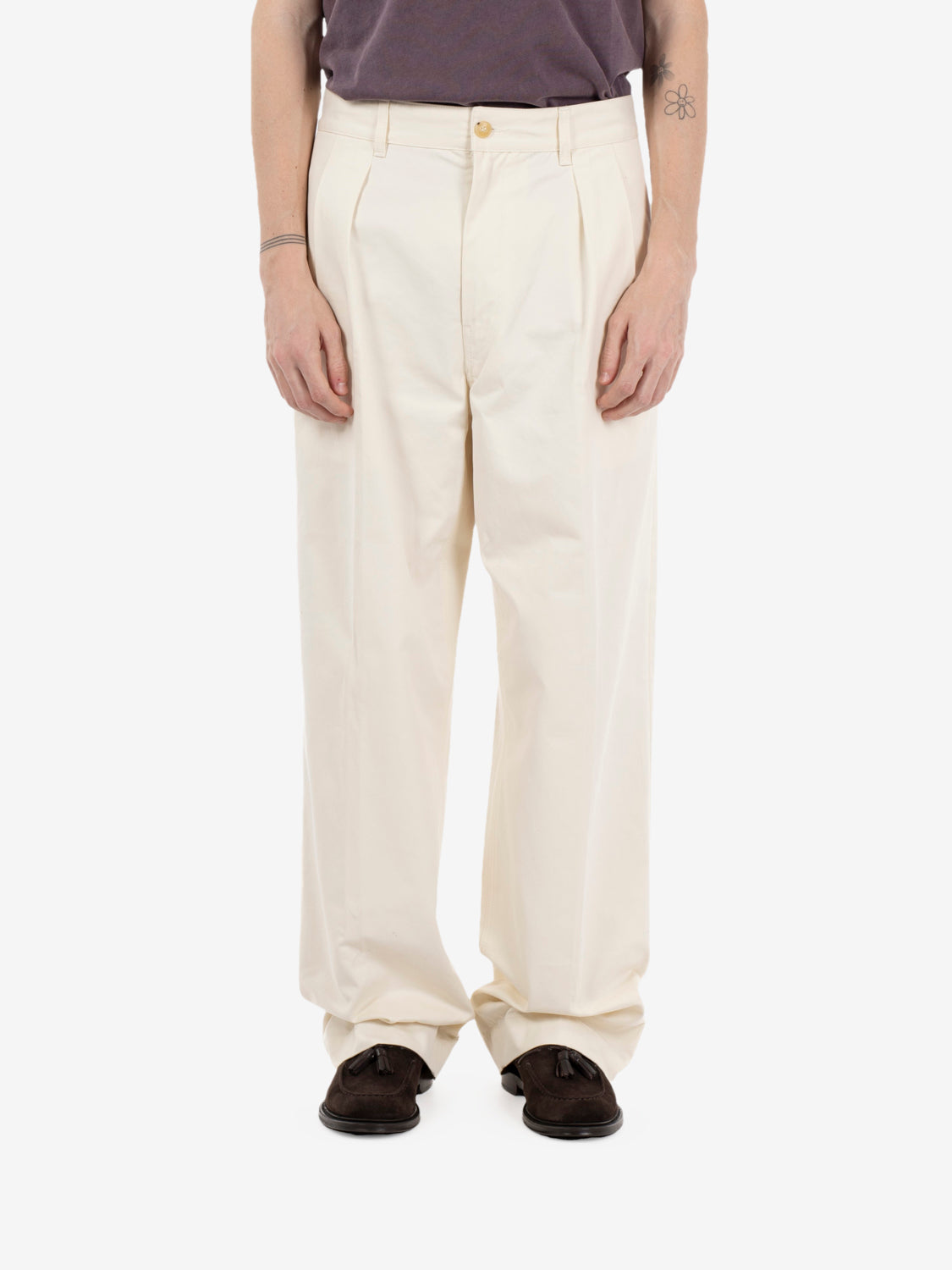 Pleated trousers off white