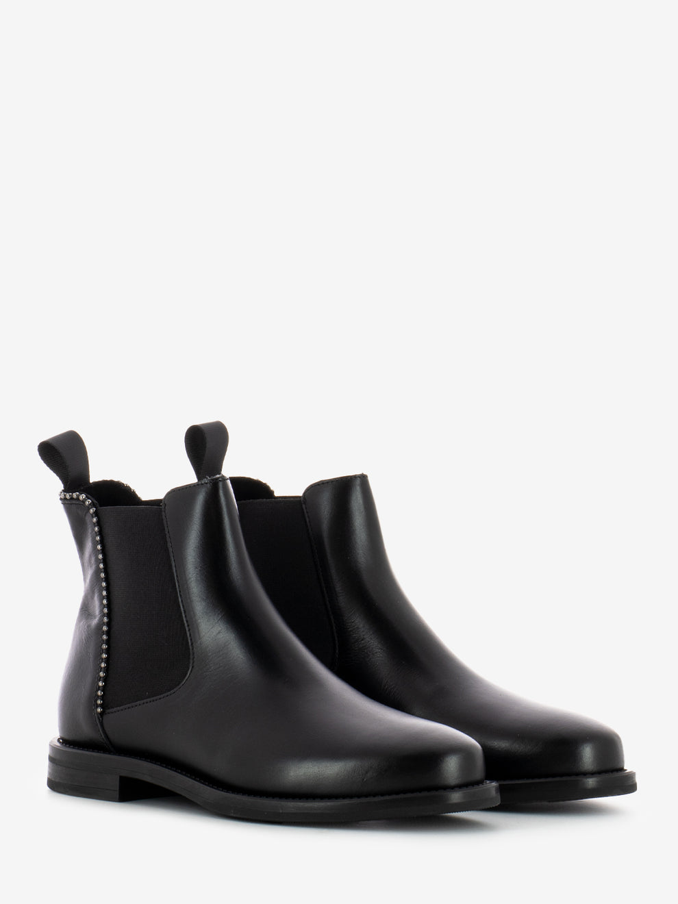 Beatles Silk with black studs