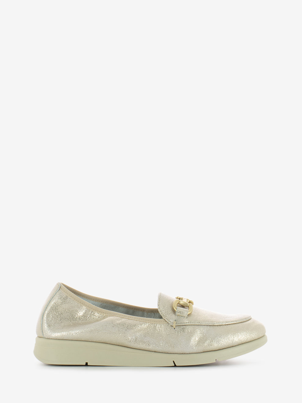 Silvy moccasin with platinum clamp