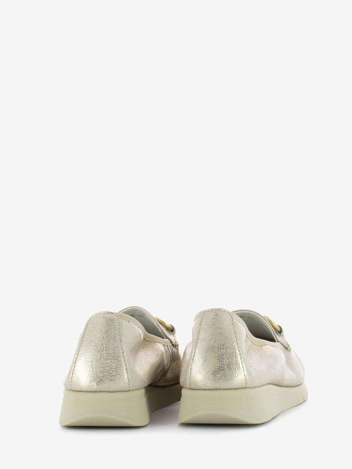 Silvy moccasin with platinum clamp