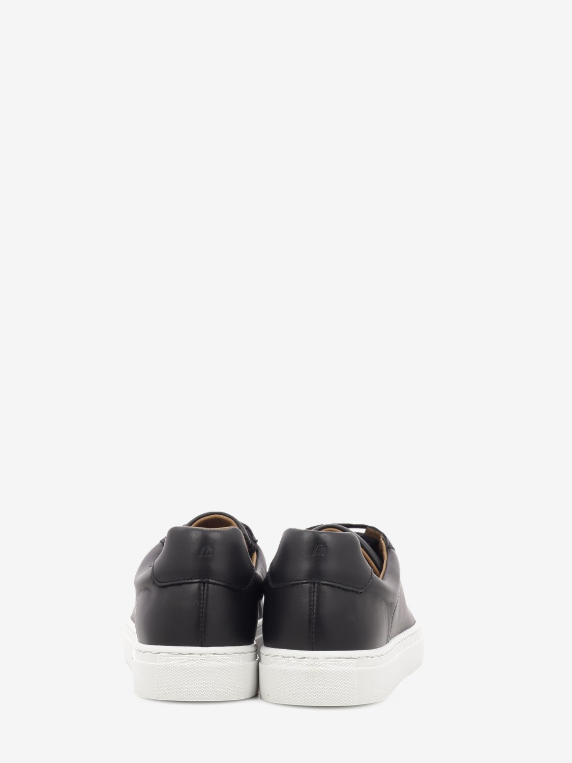 Black leather sneaker