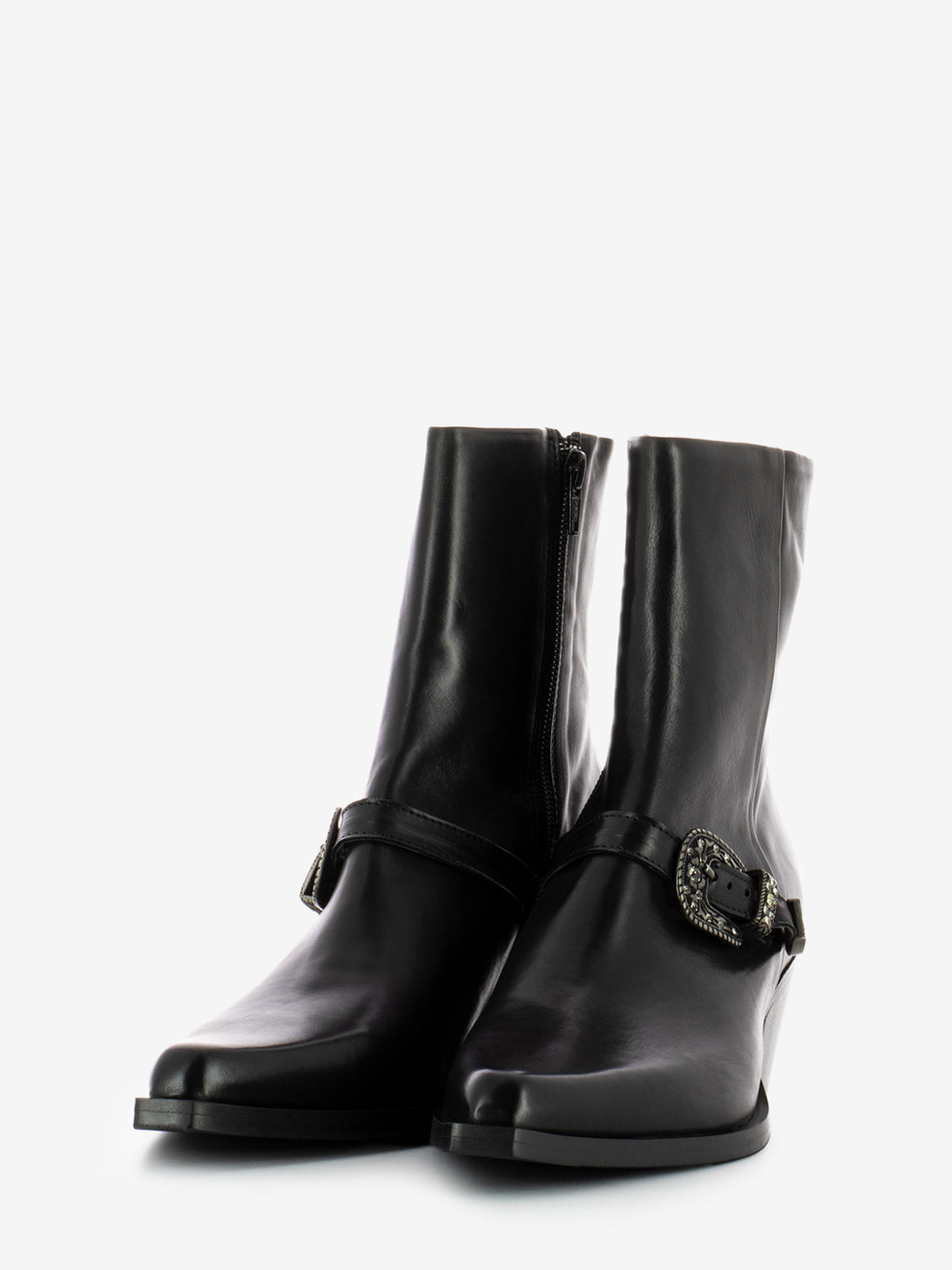 Black jewel buckle cowboy boots