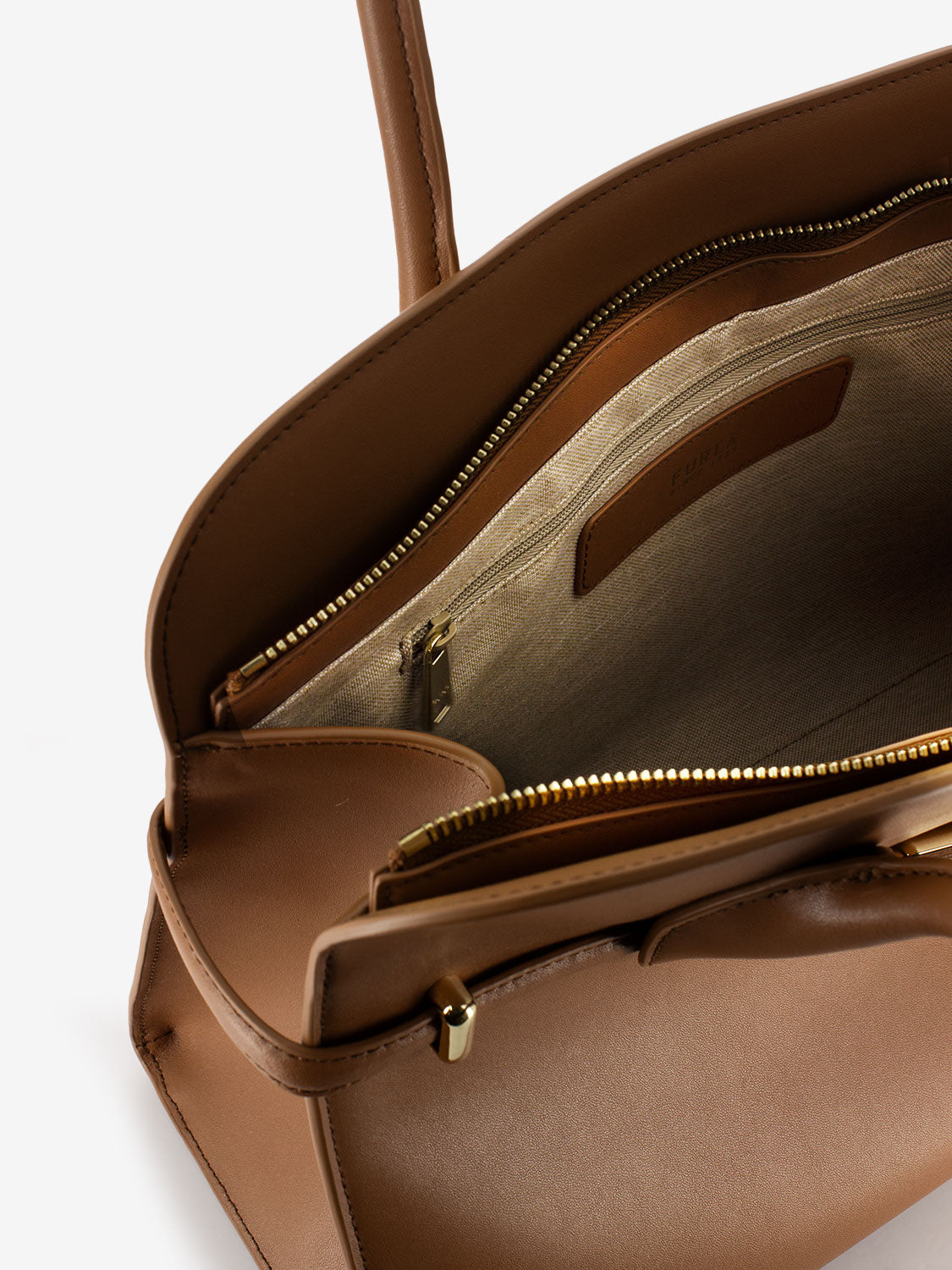 Drop Shoulder Bag L Dome Brandy