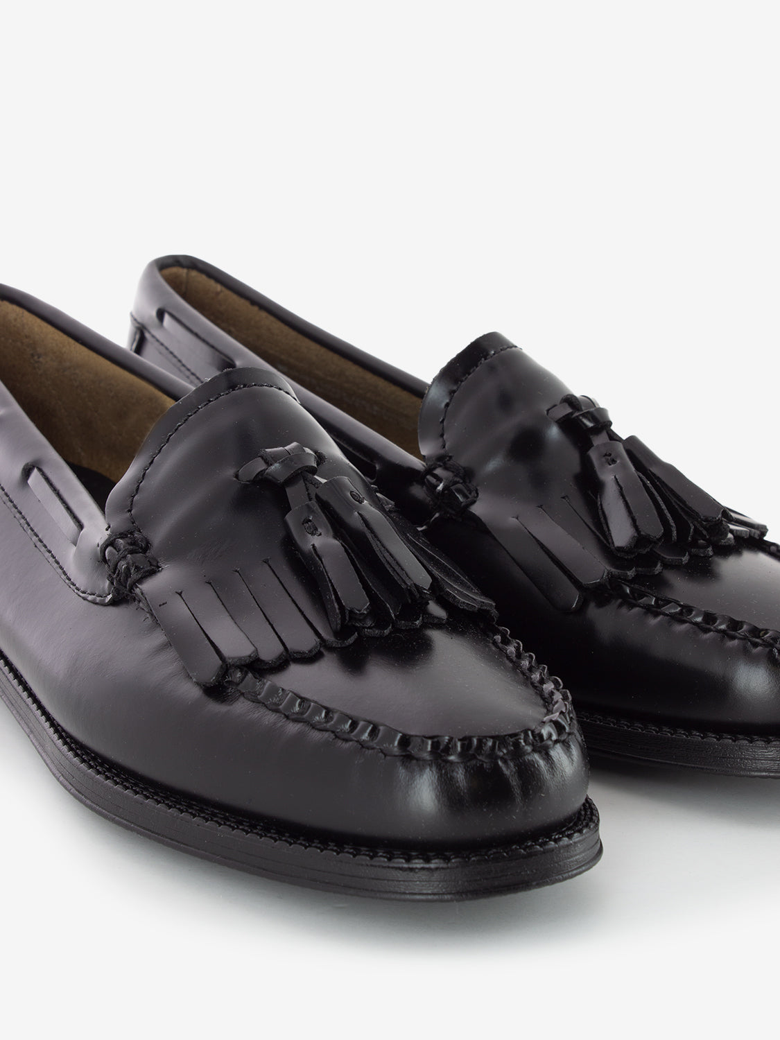 Weejuns Esther kiltie moccasins black