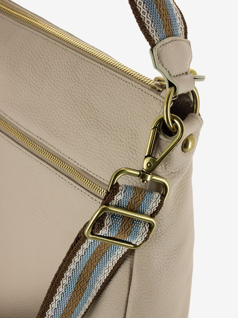 Genevieve shell shoulder bull bag
