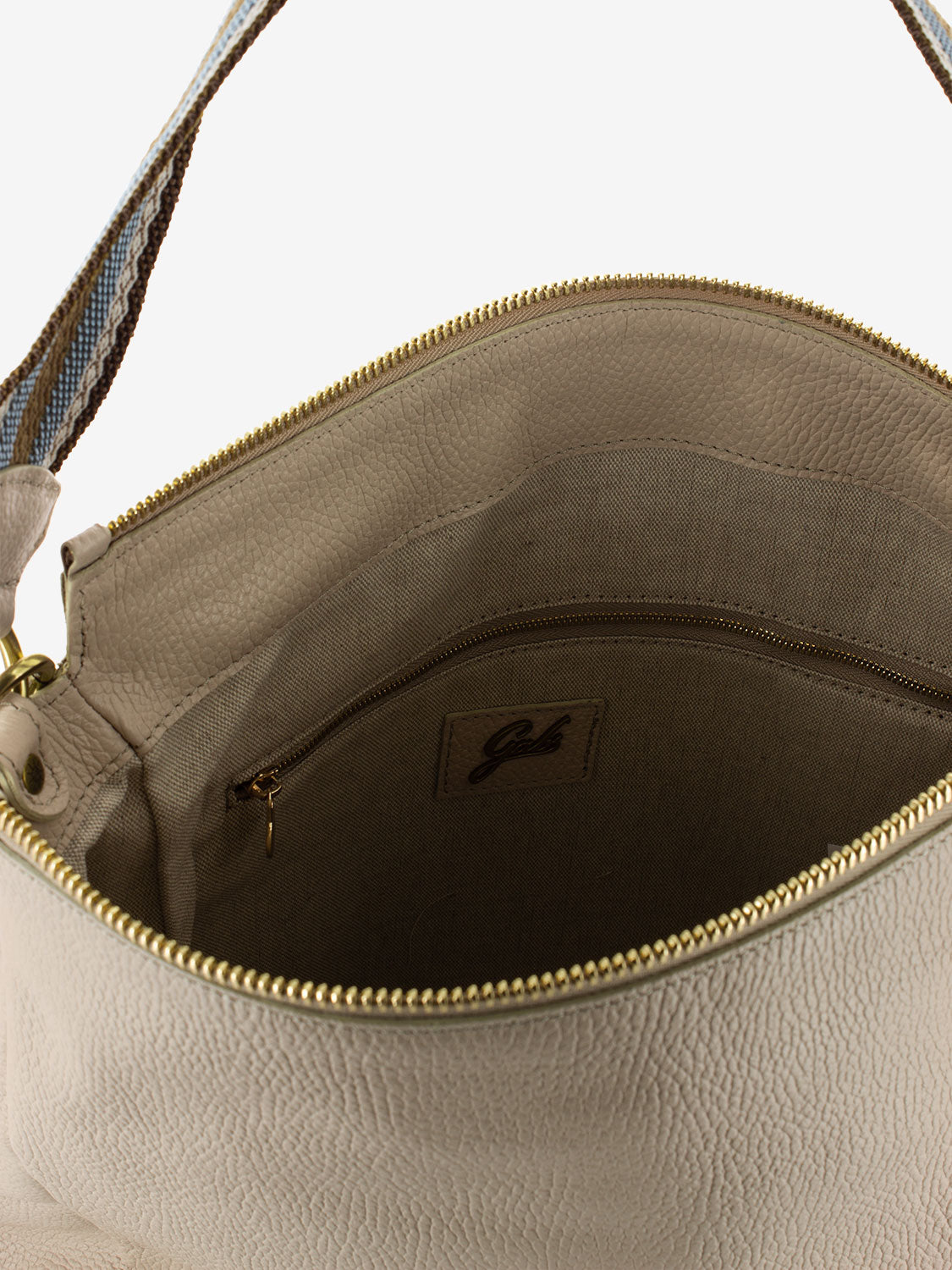 Genevieve shell shoulder bull bag