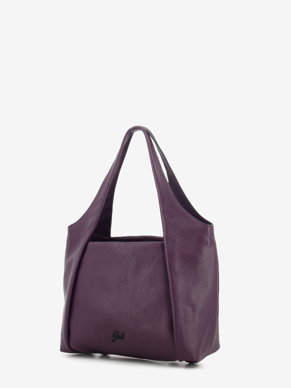 Zeynep M in pelle magenta