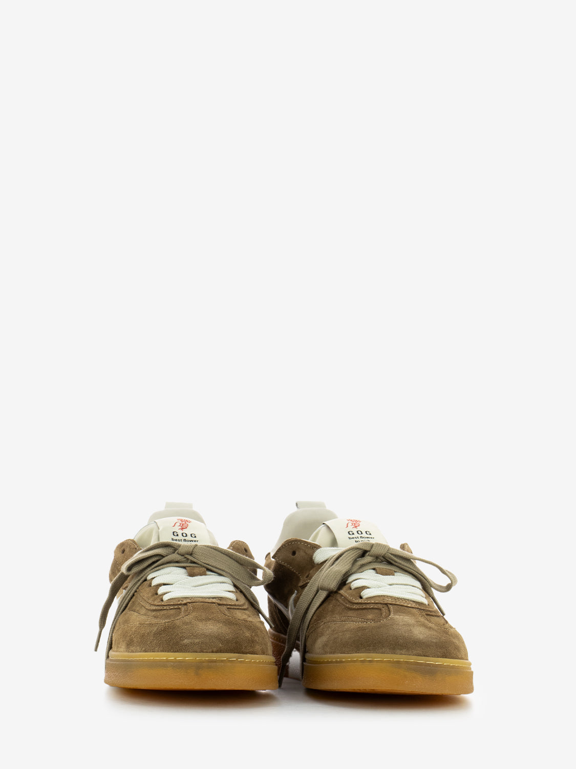 Sneakers in dark beige earth suede