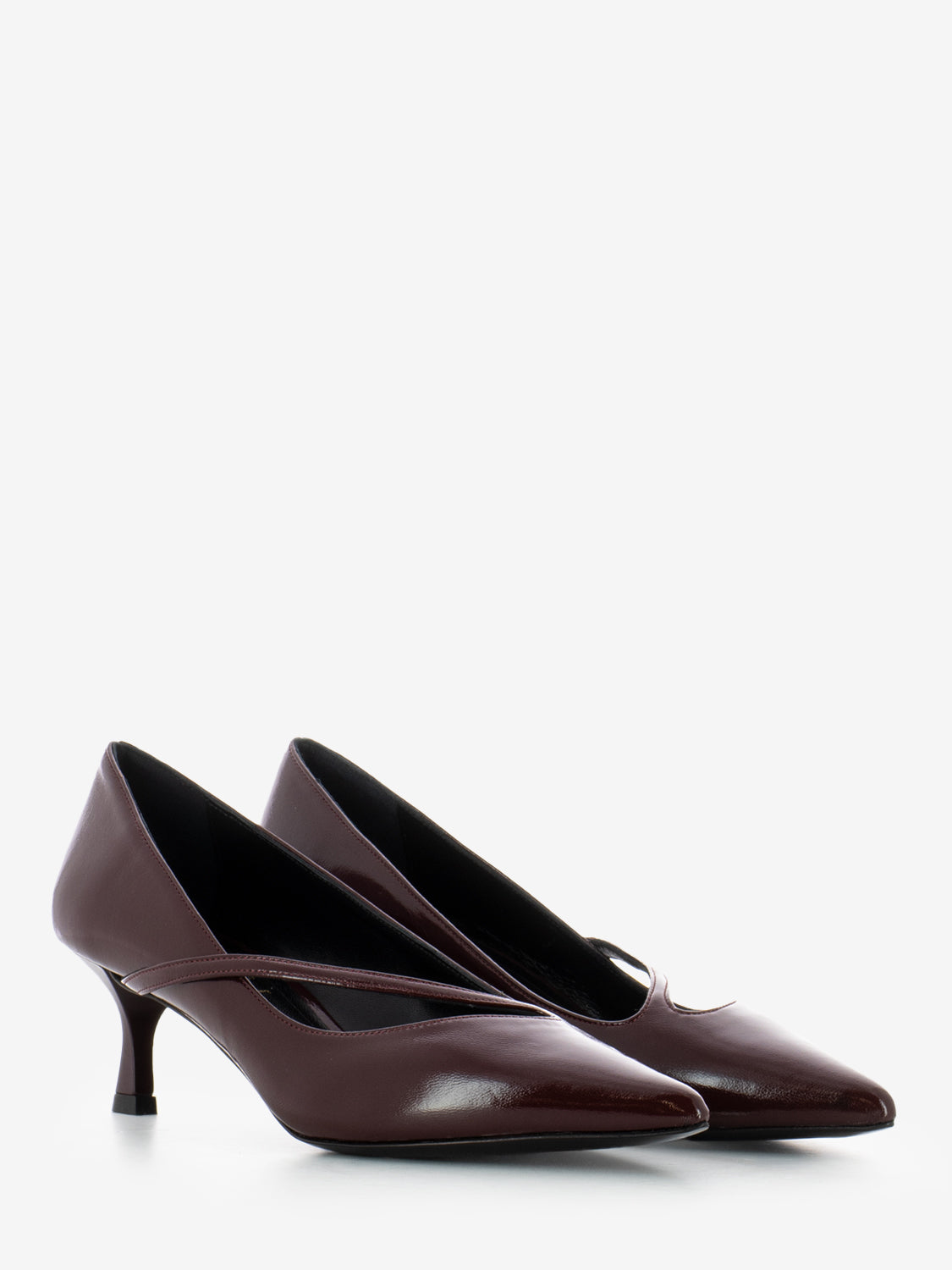 Bordeaux Verlux cut-out pumps