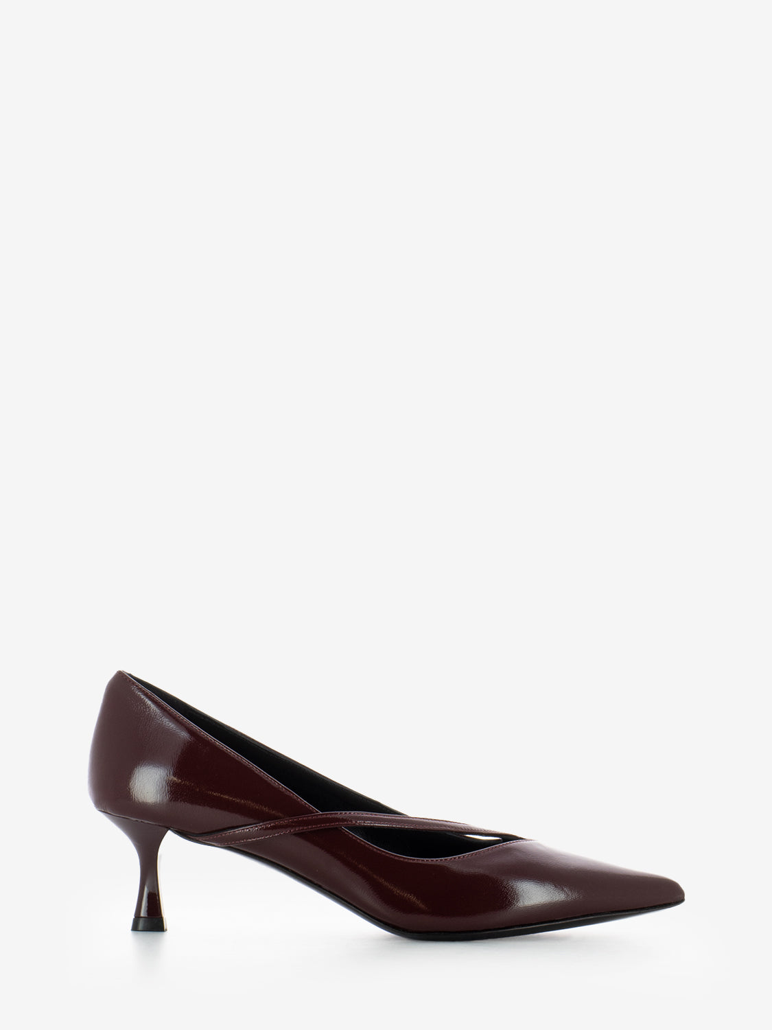 Bordeaux Verlux cut-out pumps