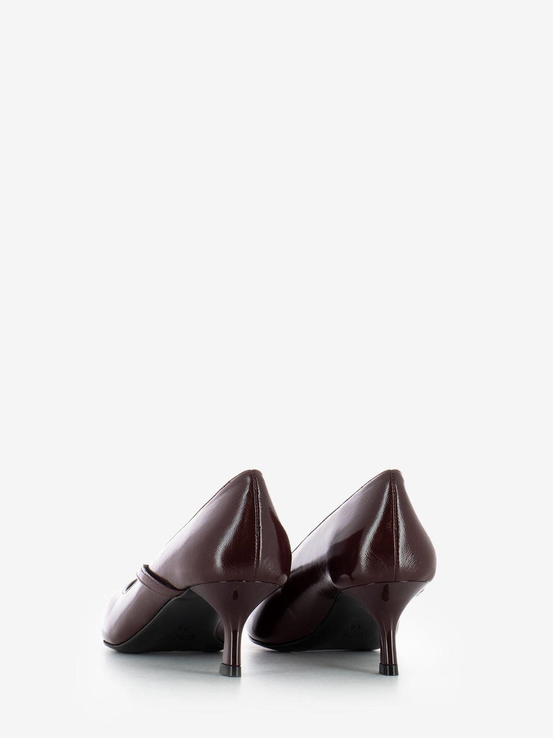 Bordeaux Verlux cut-out pumps