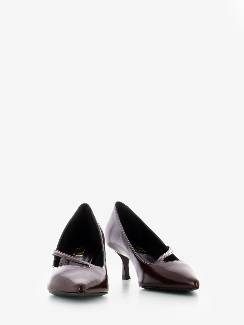 Bordeaux Verlux cut-out pumps