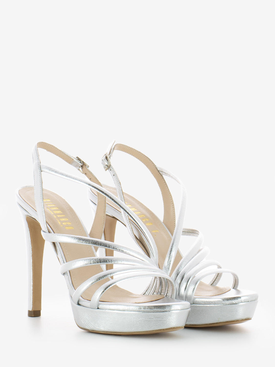 Sandalo in pelle laminato argento